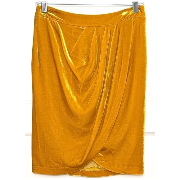NWT VERONICA BEARD Marigold Silk Velvet Pleated High Waist Wrap Pencil Skirt 4 - Picture 4 of 12